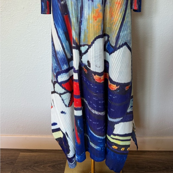 Vanite Couture Castle Dress Red Combination One Size - Picture 5 of 16